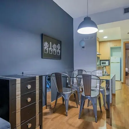 Modern And Bright In Eixample 2-2 Appartement