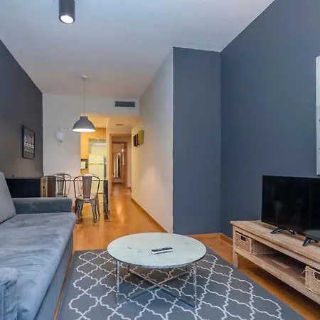 Modern And Bright In Eixample 2-2 Barcelona