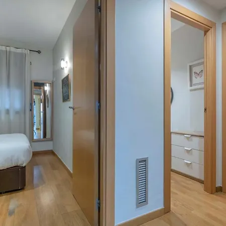 Modern And Bright In Eixample 2-2 Barcelona