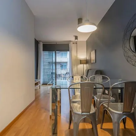Апартаменты The Collection - Modern And Bright In Eixample 2-2 *