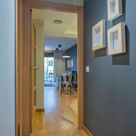 Modern And Bright In Eixample 2-2 * ברצלונה